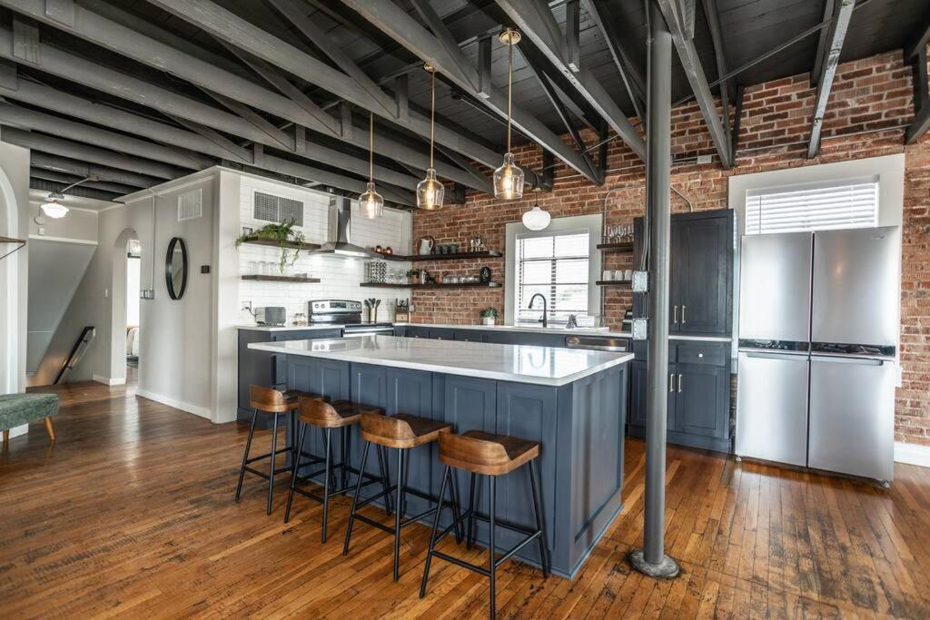 The Loft At 113 - Gateway To The North Texas Hill Country Apartment Muenster Exterior photo