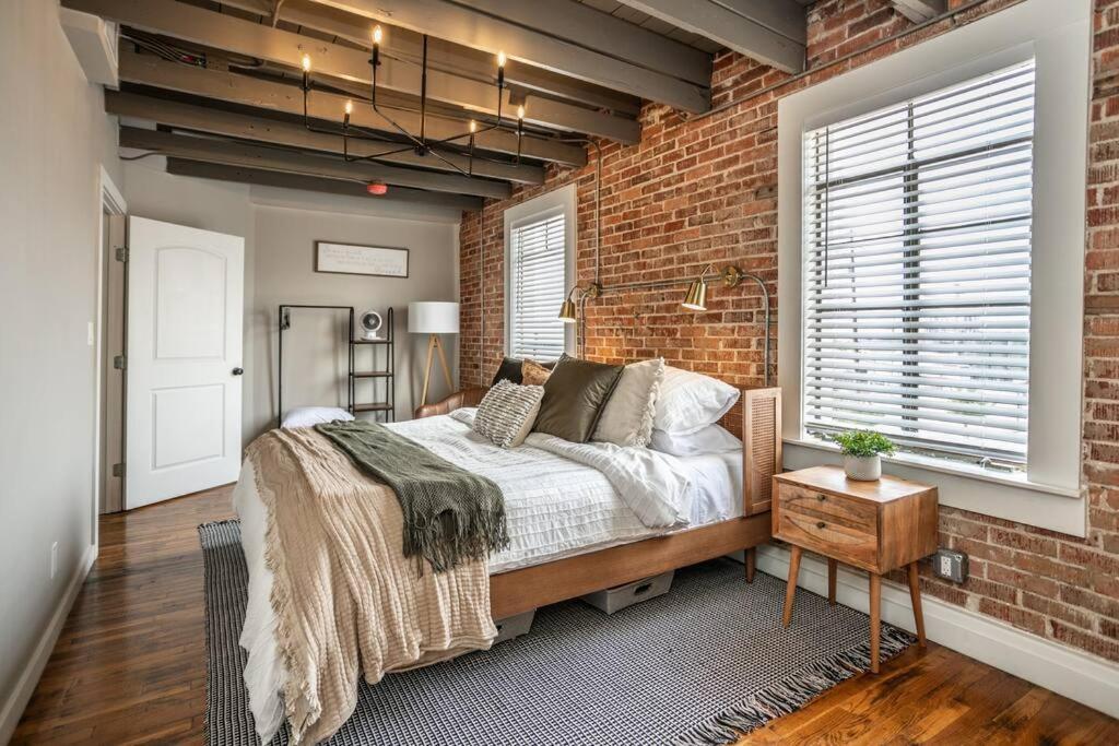 The Loft At 113 - Gateway To The North Texas Hill Country Apartment Muenster Exterior photo